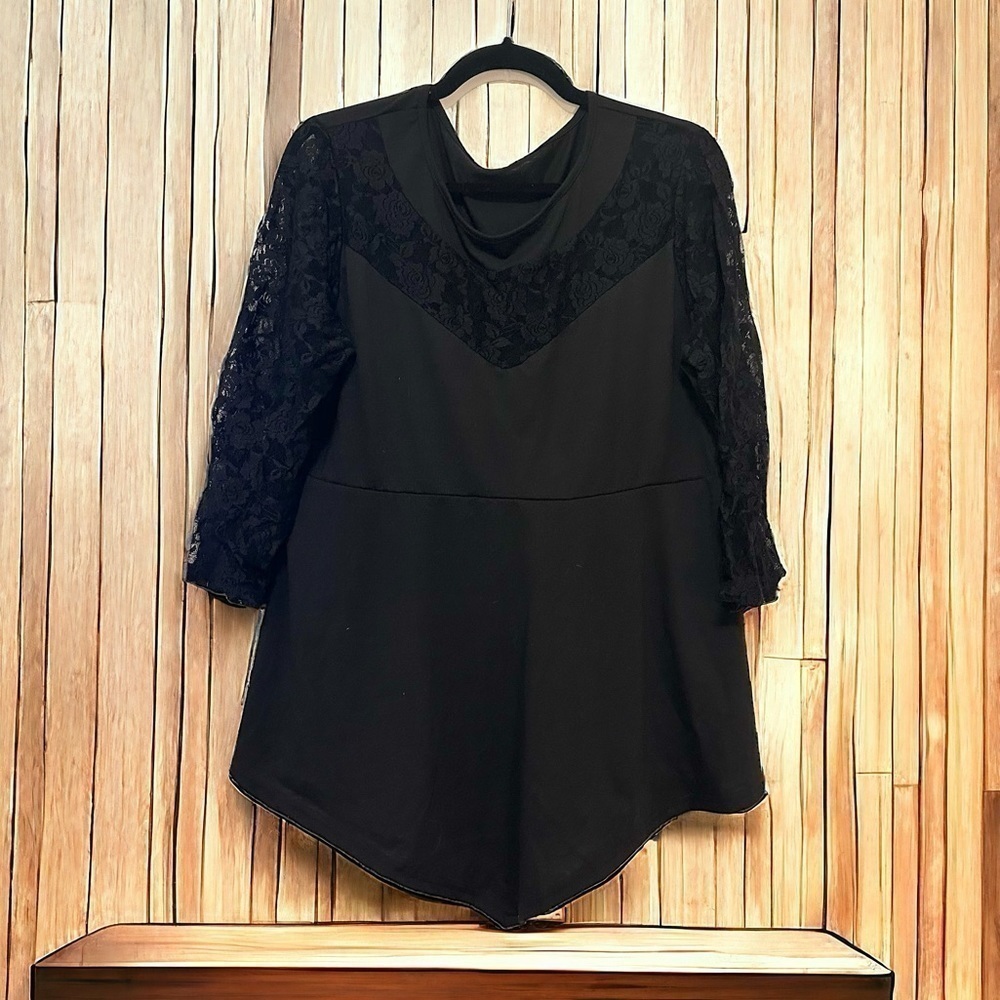 Black lace tunic blouse women's XL sweetheart neck lacy sleeves